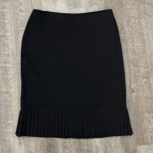 Finity Studio Black Pencil Skirt with Pleats Sz 10